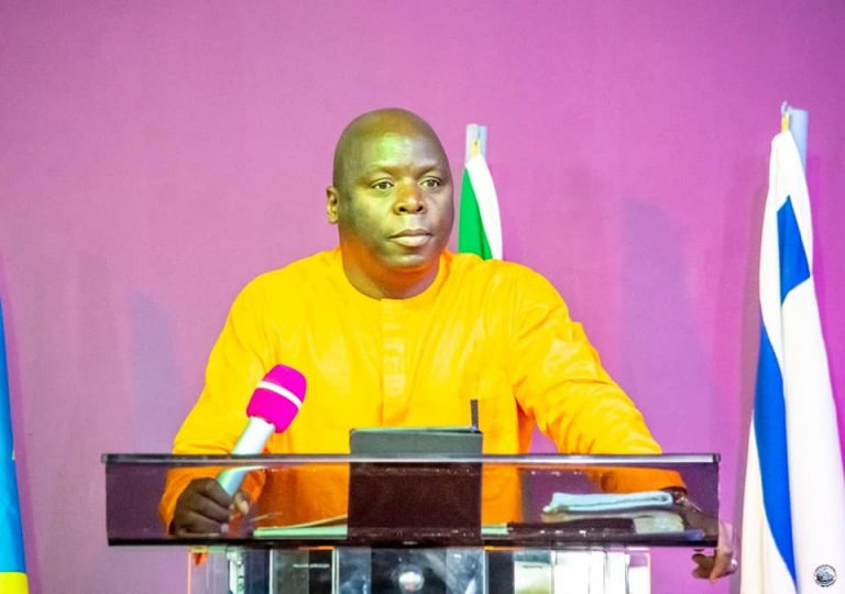 UNDERSTANDING THE POWER OF PRAISE Mountain Of God Ministries Understanding the power of praise mountain of god ministries